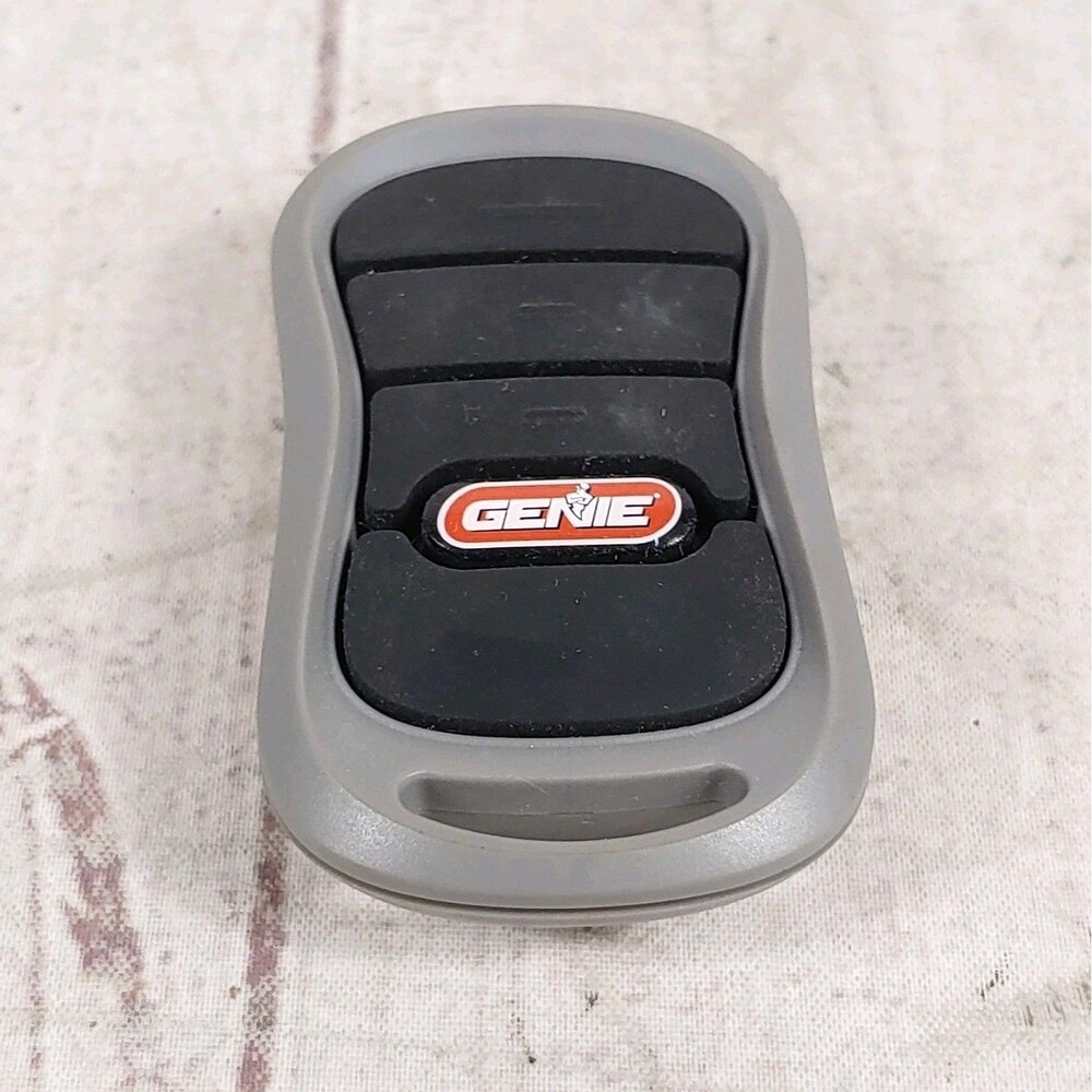 OEM Genuine Genie G3T-A (3-Button) Garage Door Opener - Gray TESTED WORKING